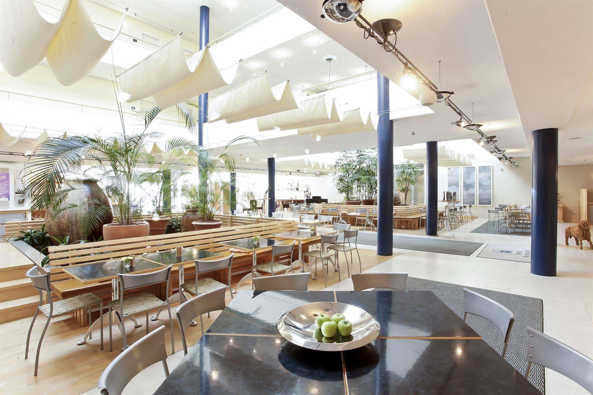 Hotel Watthalden Ettlingen Étterem fotó